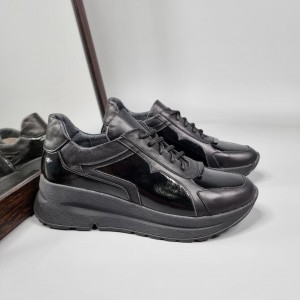 Продаж Жіночі кросівки Коллінз Блек в інтернет-магазині ledi.com.ua